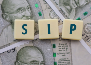 Expert tips: how to maximise returns from SIP investments in volatile market