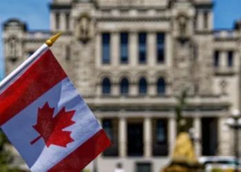 eSIM for Canada: A Complete Guide