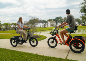 From Two Wheels to Three: When Should You Choose a Long-Range Electric Trike Over an E-Bike?