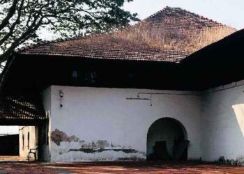 Colonial Charm by the Sea: Spending a Day at Bastion Bungalow