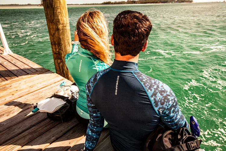 Women’s Rash Guard Styles for Diving, Snorkeling, and Active Water Sports