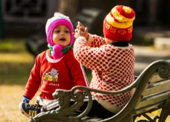 How to Keep Kids Active and Energetic During Winter Months