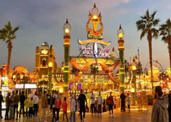 Planning a Trip for Dubai’s Cultural Festivals? Choose a Serviced Apartment for Comfort