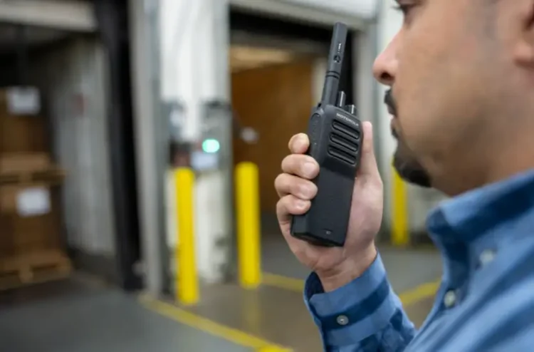 Do Two-Way Radio Devices Really Work for Long-Distance Communication?