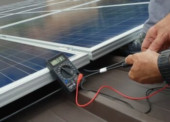 Don’t Hire a Solar Company in Phoenix, Arizona, Until You Read This Guide