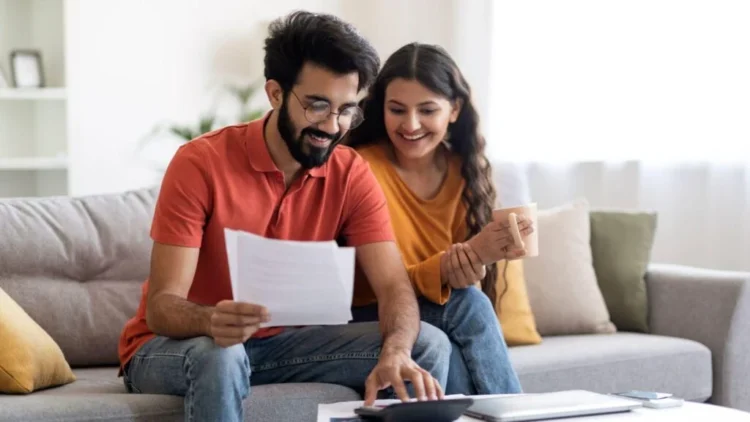 Quick Ways to Get a Small Cash Loan on Aadhar Card During Financial Emergencies