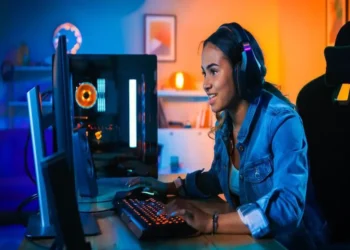 Online Gaming Players